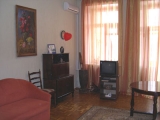 Click to see the full-size photos of this 2 rooms apartment for rent in Kiev, Ukraine